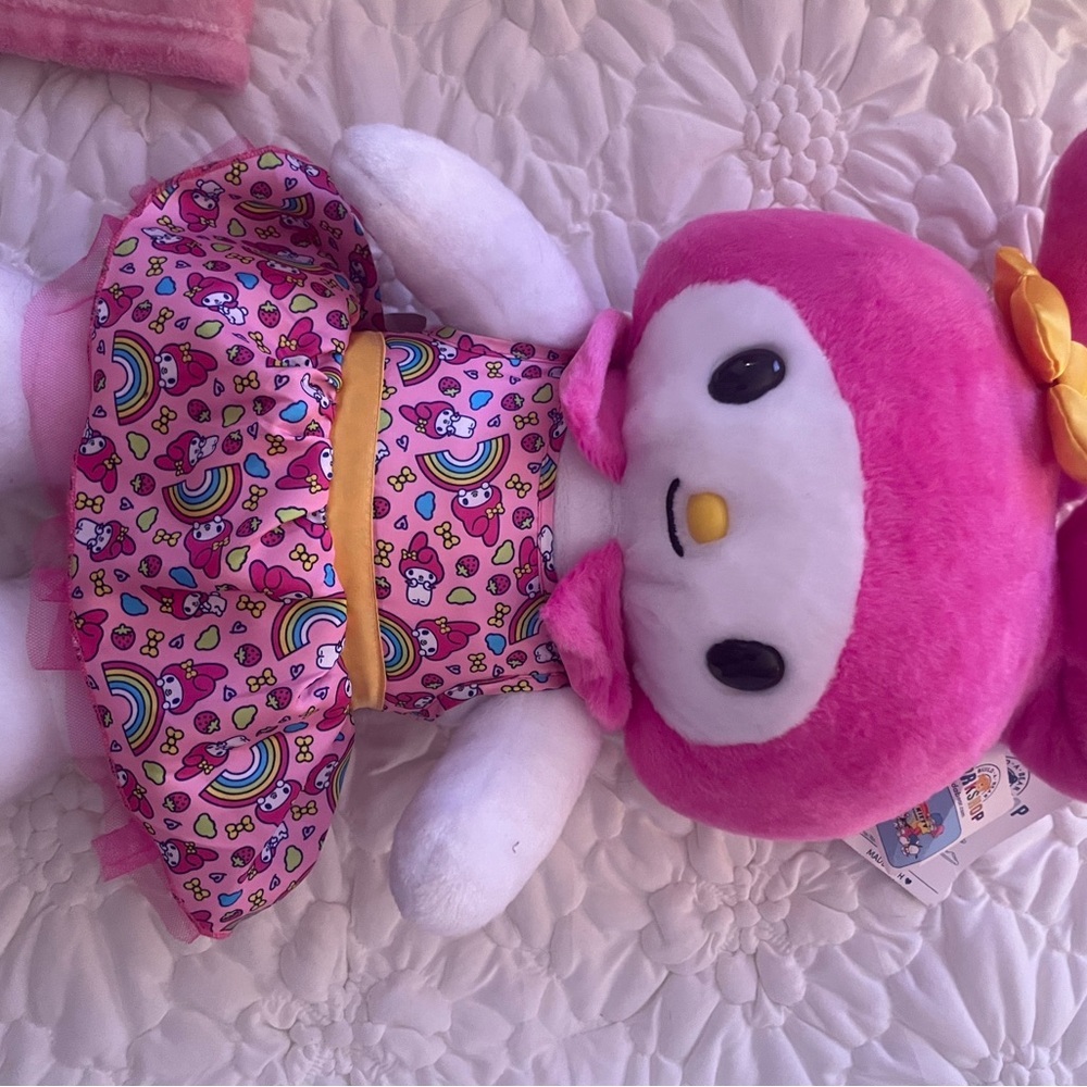 My Melody Plush Set. - Picture 6 of 7